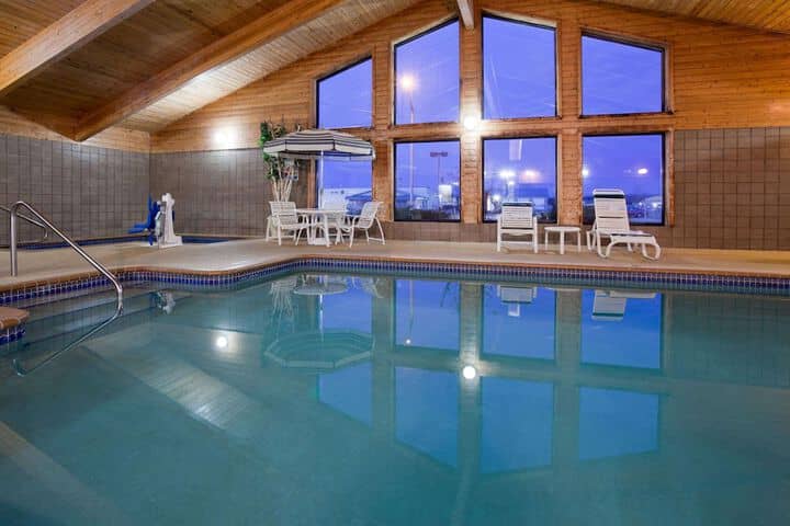 Pool 15 of 17